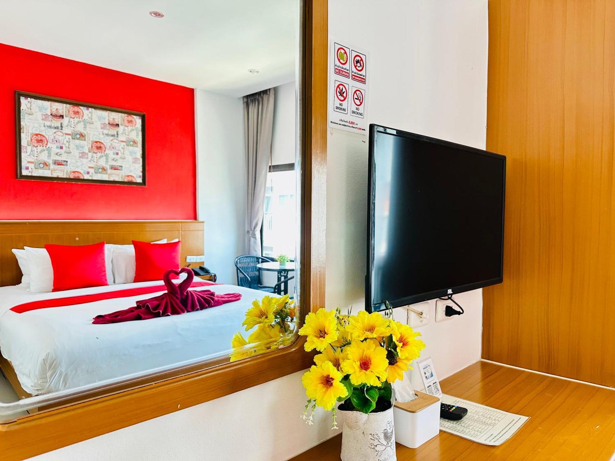 Pj Patong Resortel Exteriér fotografie