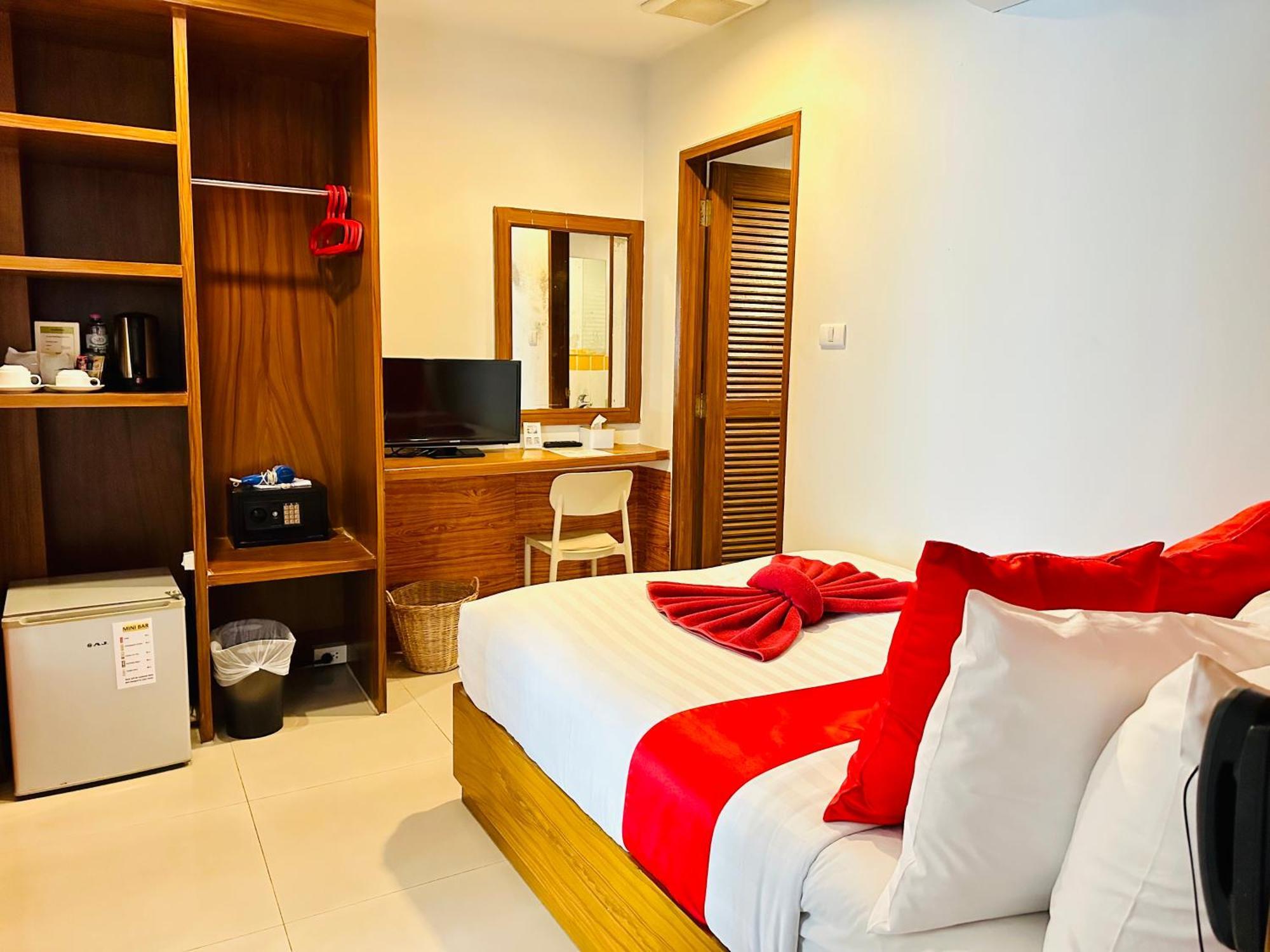 Pj Patong Resortel Exteriér fotografie