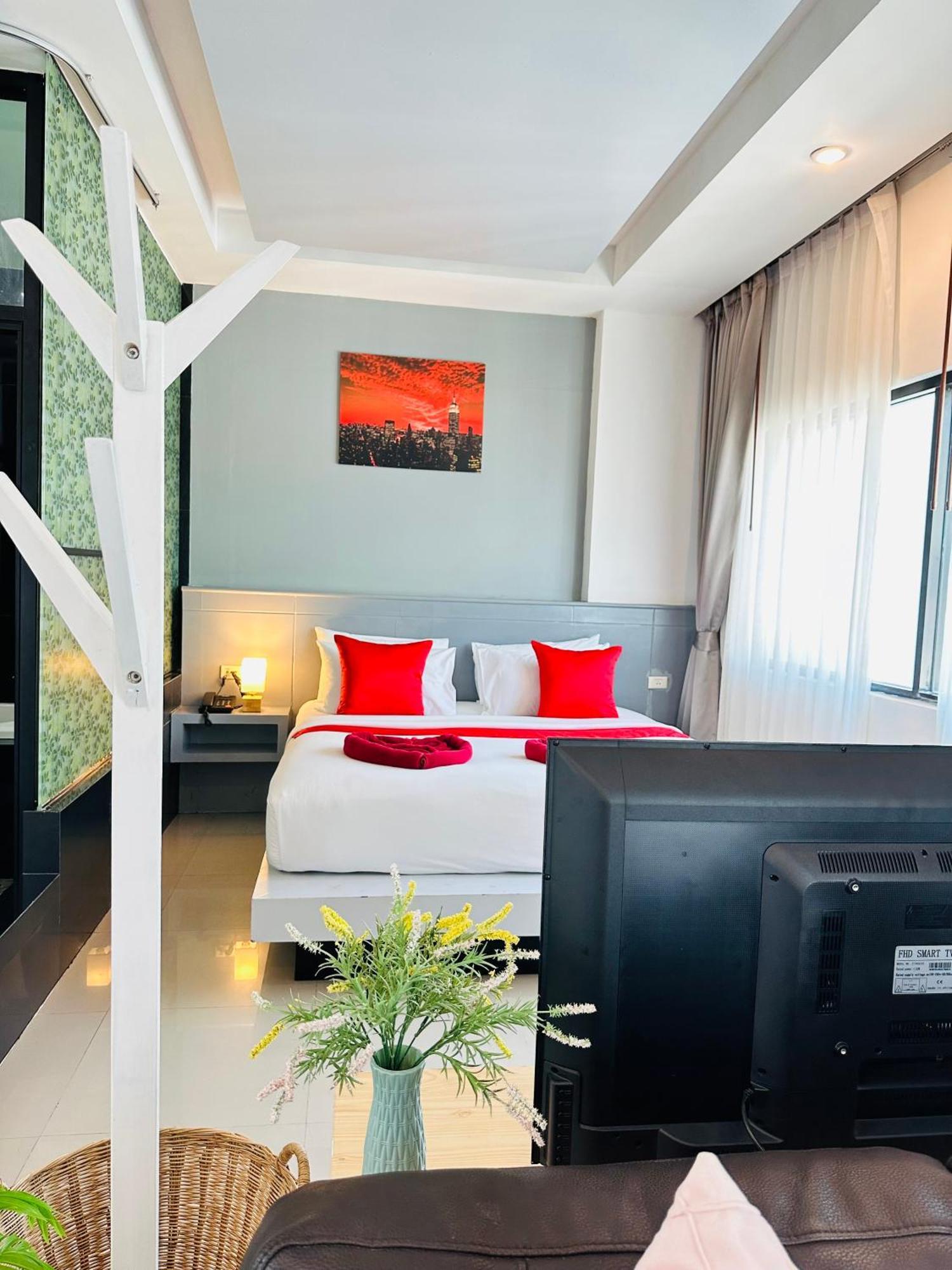 Pj Patong Resortel Exteriér fotografie